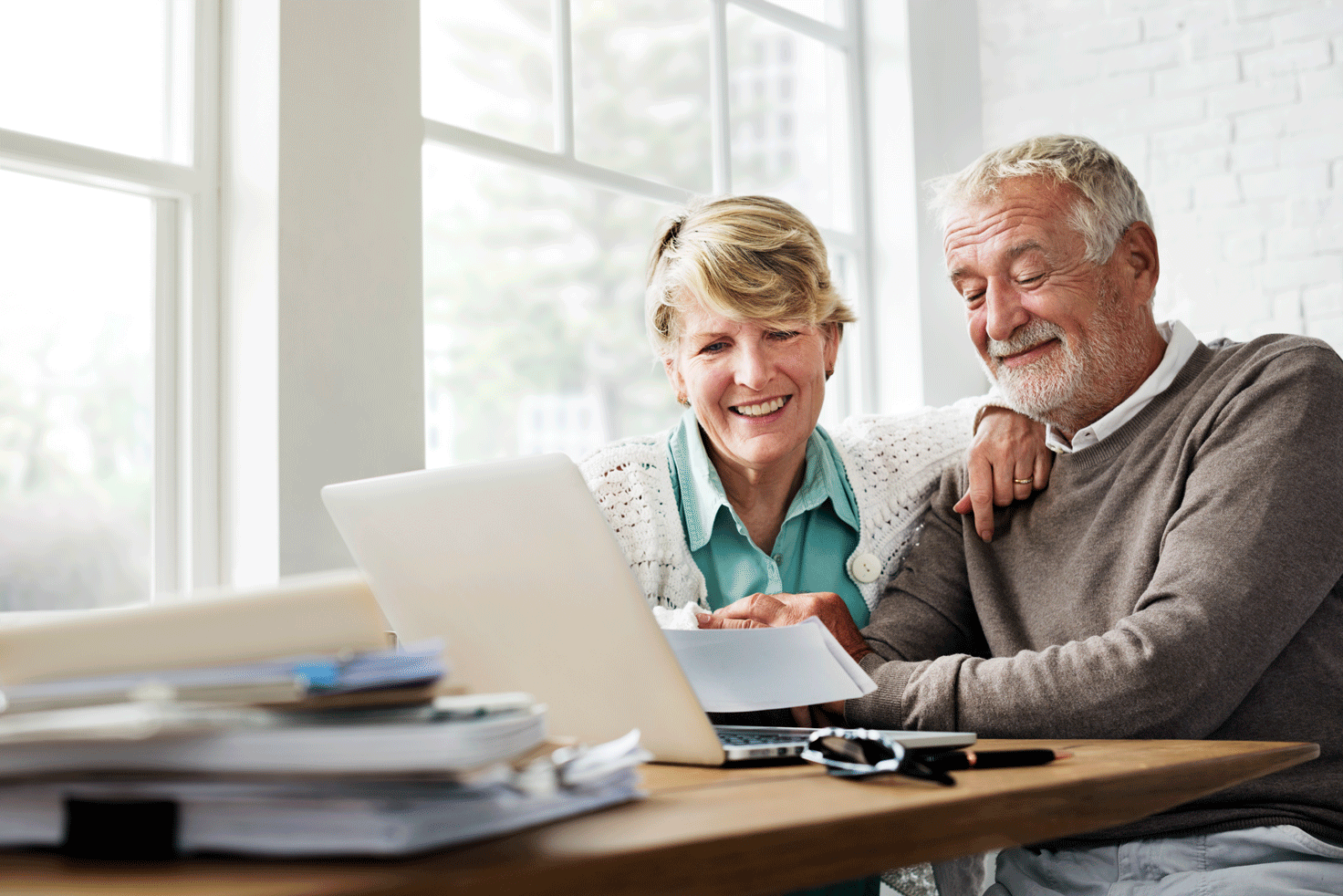 senior-pensionary-husband-wife-couple-living-conce-PA3SPNL